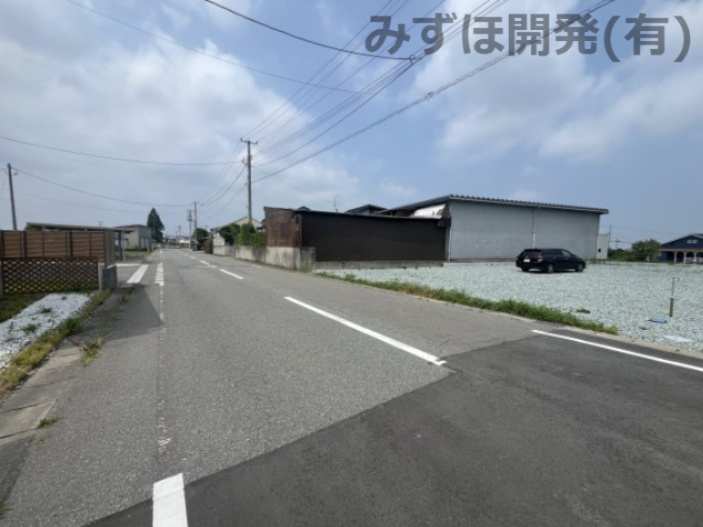 天童市大字干布339番3の前面道路含む現地写真|前面道路は南側8ｍあります