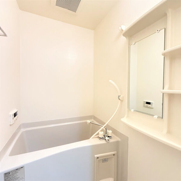 Sun State白壁　名古屋市賃貸　仲介手数料無料の浴室