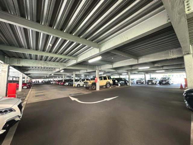 グランセリーナの駐車場|駐車場