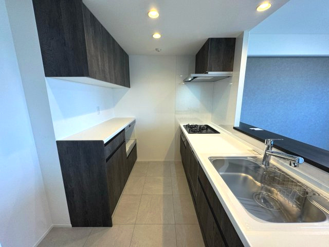 グランセリーナのキッチン|収納豊富なキッチン