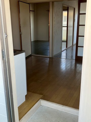 ヒルサイド見和IIの内装