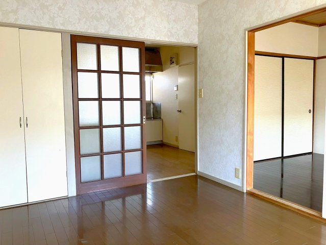 ヒルサイド見和IIの内装