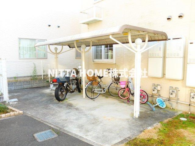 グリーン・エコーⅡのその他共用部分|屋根付きの駐輪場がございます★