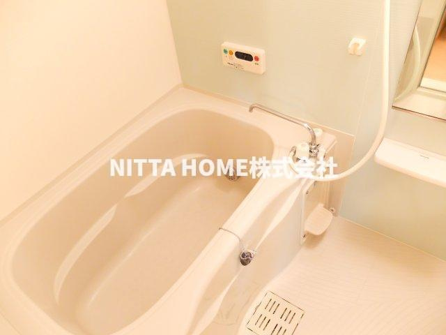 グリーン・エコーⅡの浴室|浴室乾燥機・追い焚き機能を完備◇