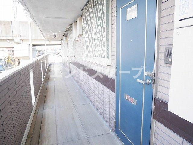 ステラコートのエントランス|高崎、前橋のお部屋探しはエンドスケープまで！お客様の理想お聞かせ下さい♪