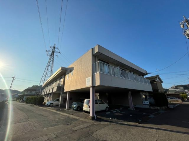 コーポラスはちや