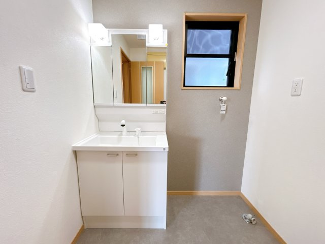 【独立洗面台】の画像