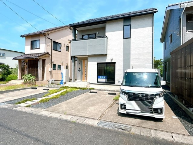 【前面道路含む現地写真】の画像