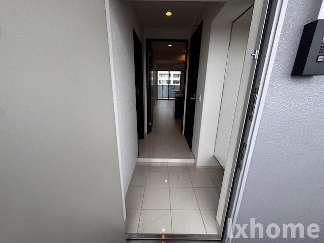 ストーリアイバラキの玄関|明るい玄関です