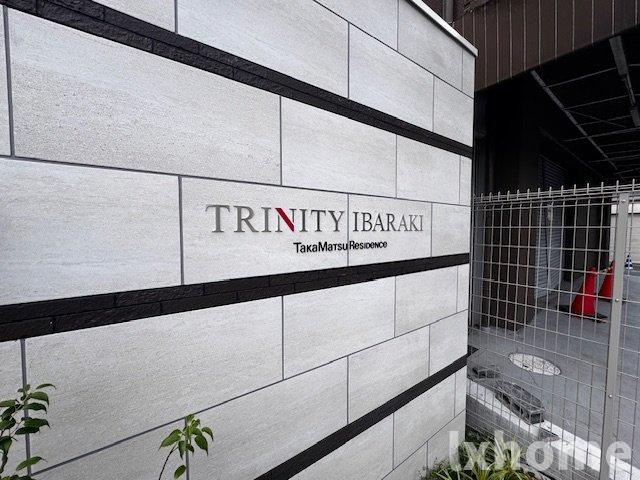 ストーリアイバラキのエントランス|清潔なエントランスです