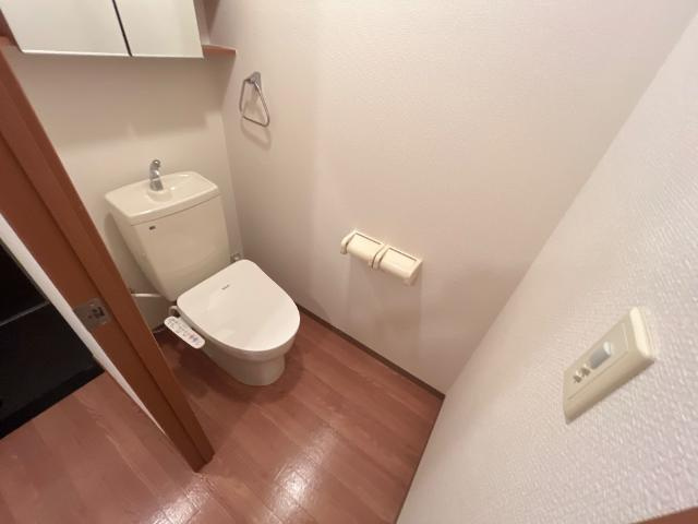 パレット伏見　　刈谷市近郊の賃貸はクラスホームのトイレ|シャワー付トイレ