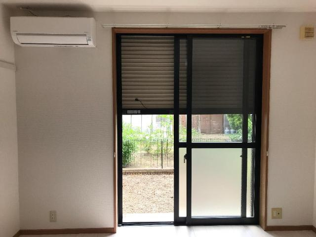 サンハイツ城山　　刈谷市近郊の賃貸はクラスホームの内装|窓シャッター