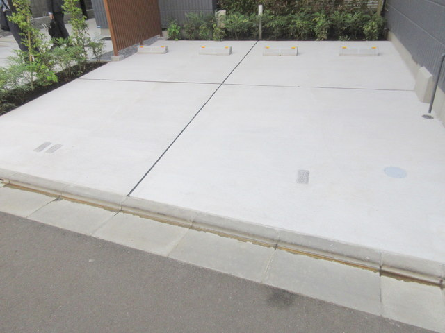 グランド・テラス尾久の駐車場|★敷地内有料駐車場★