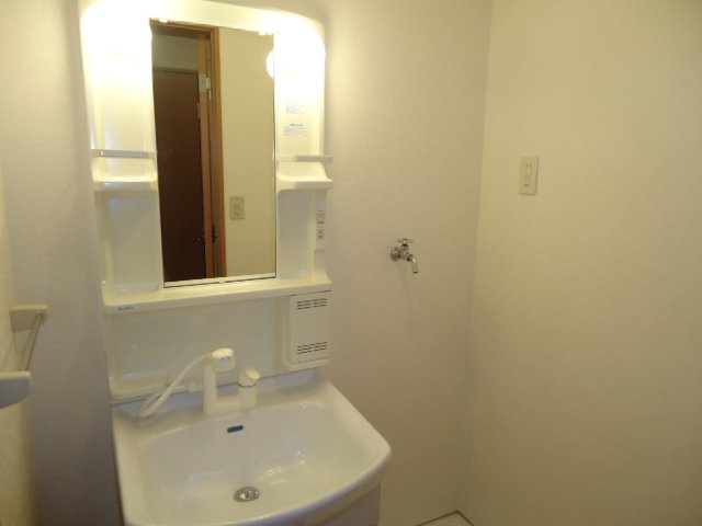 エスフィールドアサマ　　刈谷市近郊の賃貸はクラスホームの洗面所|洗髪洗面化粧台