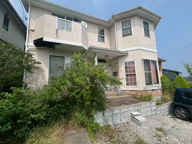 勝浦市興津久保山台　中古戸建の外観