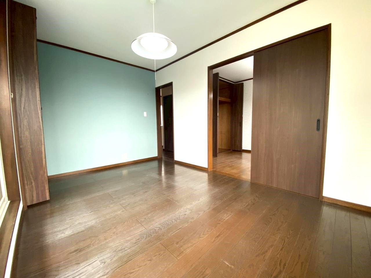 佐伯区坪井２丁目　№愛建1の洋室|ベランダのある6.7洋