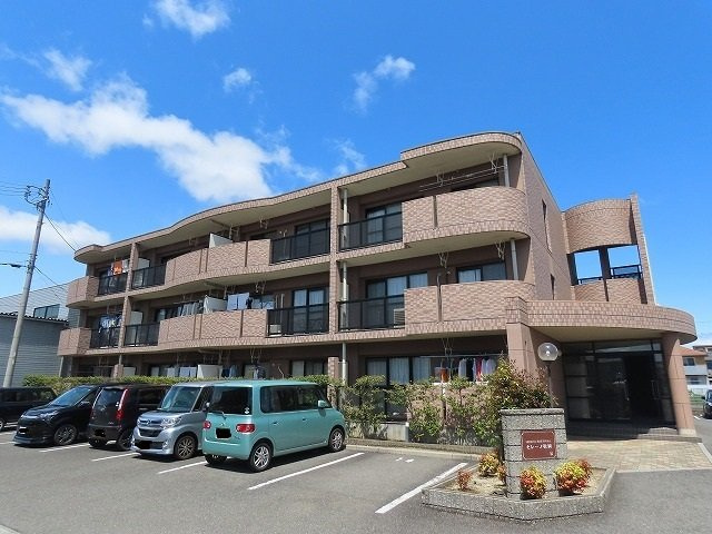 セレーノ松岡Ｂの外観