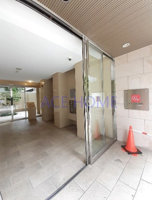 【エントランス】 | ドゥーエ谷町