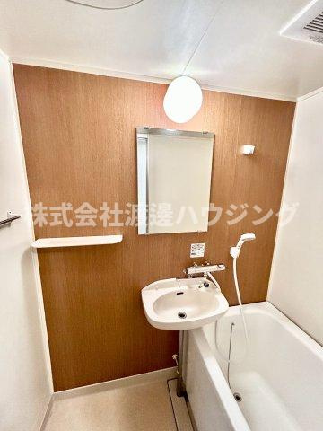 ロイヤルハイツ菅原の浴室