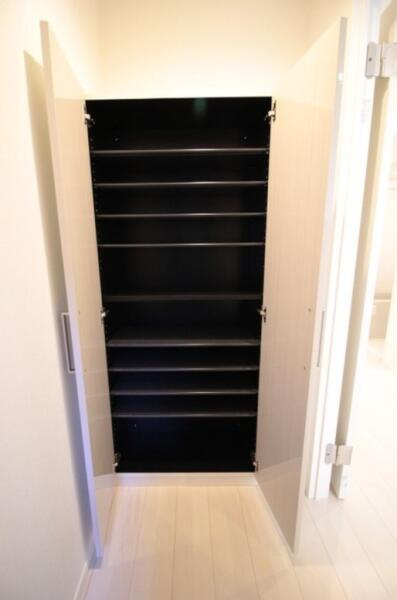 名古屋市天白区野並２丁目の一棟アパートの収納| 