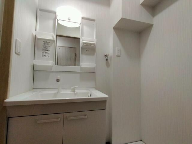 名古屋市瑞穂区関取町の一棟マンションの独立洗面台| 