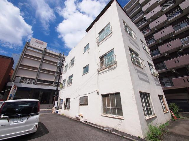 名古屋市中区栄５丁目の一棟マンションの外観| 