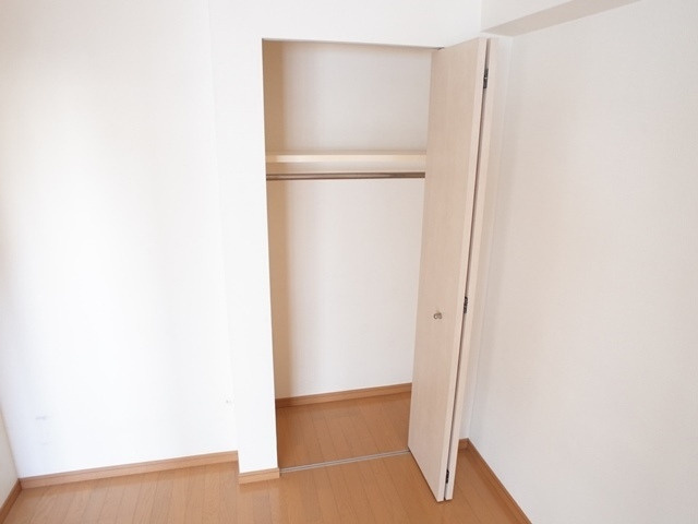 Maizuru Bay Mid Squareの収納