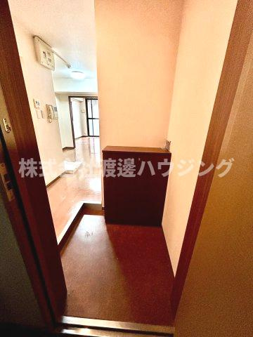 ウエストサイド江坂の玄関