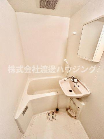 ウエストサイド江坂の浴室