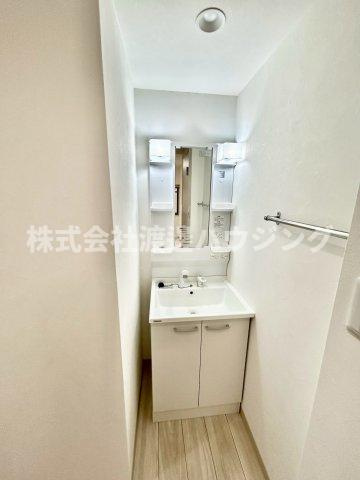 淡路マンションの洗面所