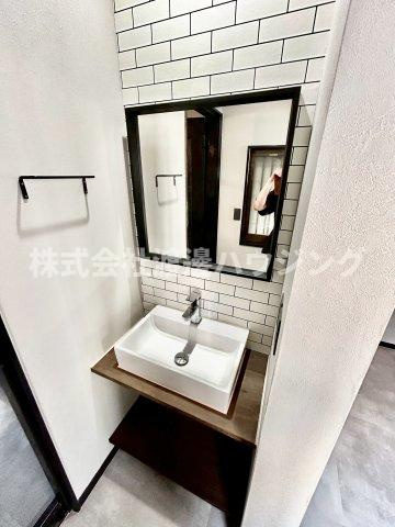 日の出町戸建のその他|2階洗面
