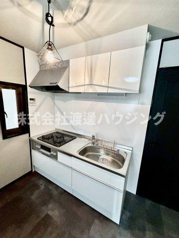 日の出町戸建のキッチン