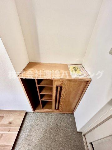 ユニライフ江坂の収納