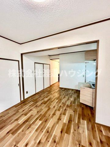 ユニライフ江坂の内装