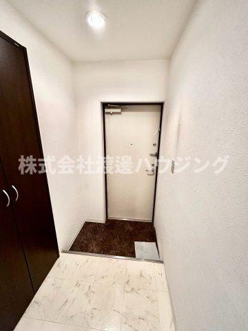 アンフィニⅦ緑地公園の玄関