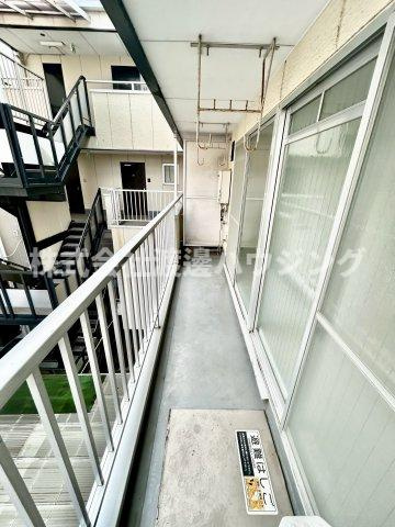 綿榎ハイツのバルコニー