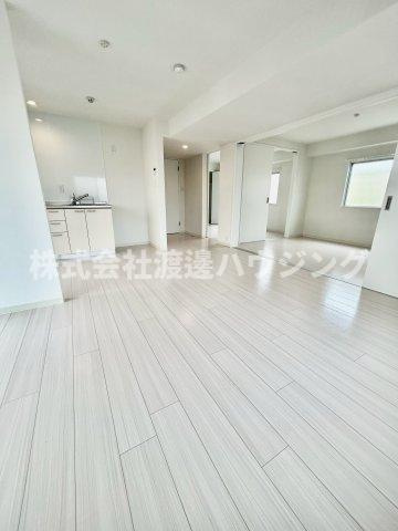 綿榎ハイツの内装