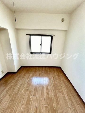 第13関根マンションの洋室