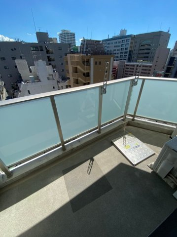 ラファセエスティエラ赤坂のバルコニー