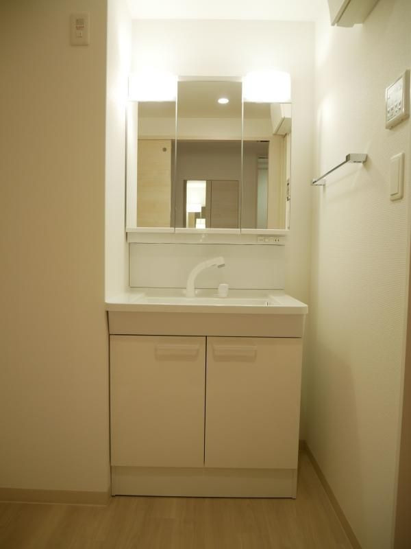 ブレス唐人町駅前の洗面所