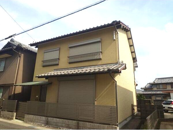 長久手市岩作貸家の外観