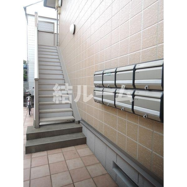 板橋区大谷口２丁目のアパートのロビー