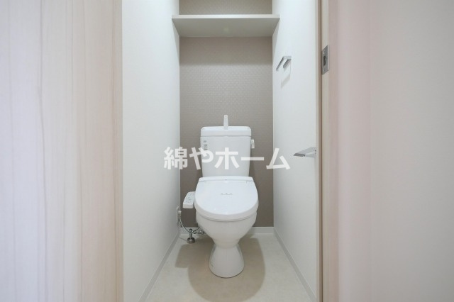 S-RESIDENCE緑橋駅前のトイレ|清潔感のあるトイレです