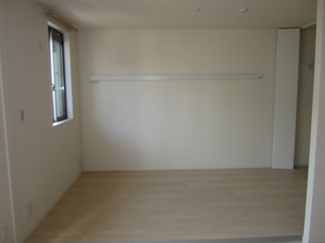 【寝室】 | シャーメゾン七道