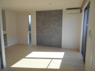 【居間・リビング】 | シャーメゾン七道