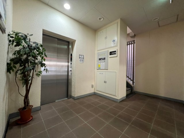 プラチナ名古屋ビル　名古屋市賃貸　仲介手数料無料のロビー