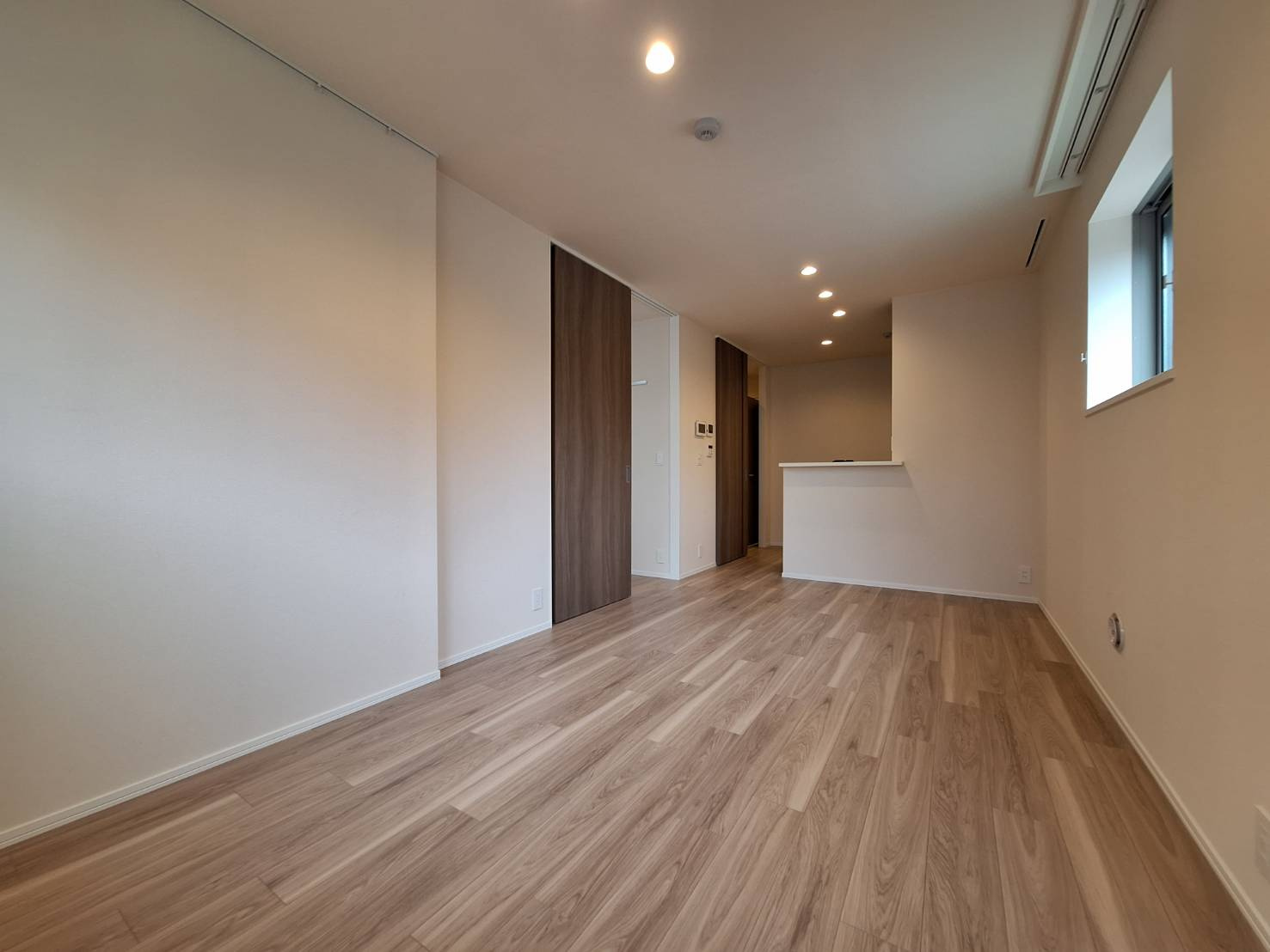 Ｍａｌｍａ　Ｋｕｇｅｎｕｍａの居間・リビング