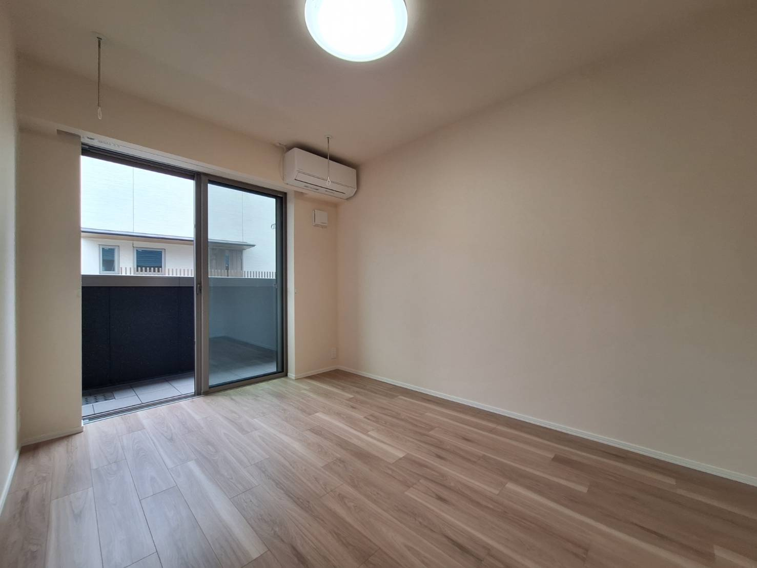 Ｍａｌｍａ　Ｋｕｇｅｎｕｍａの洋室