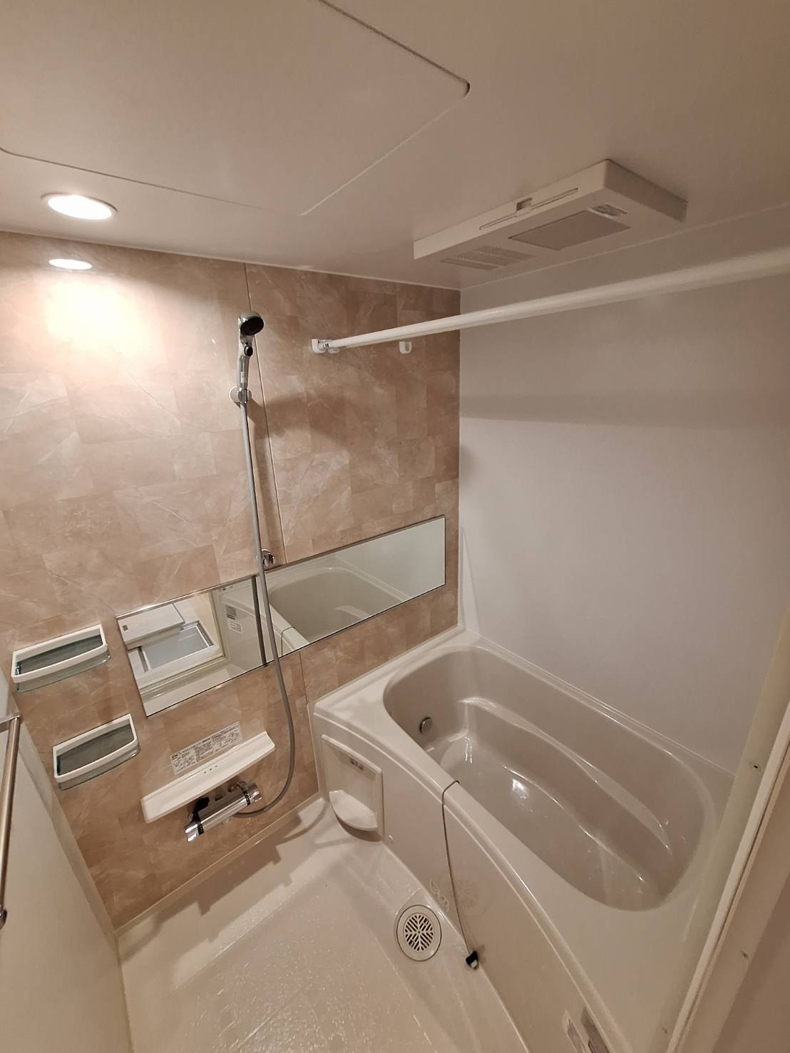 Ｍａｌｍａ　Ｋｕｇｅｎｕｍａの浴室