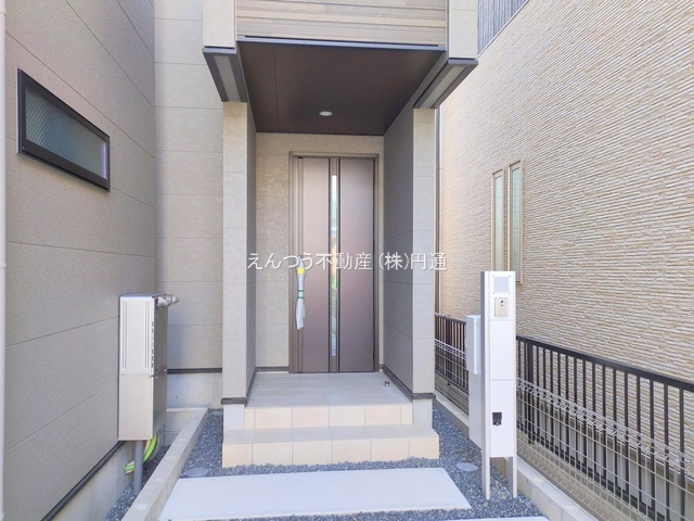 メルディア若草町018【2】の前面道路含む現地写真